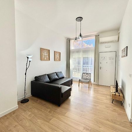 Appartamento Aluche Aparment A Madrid Esterno foto