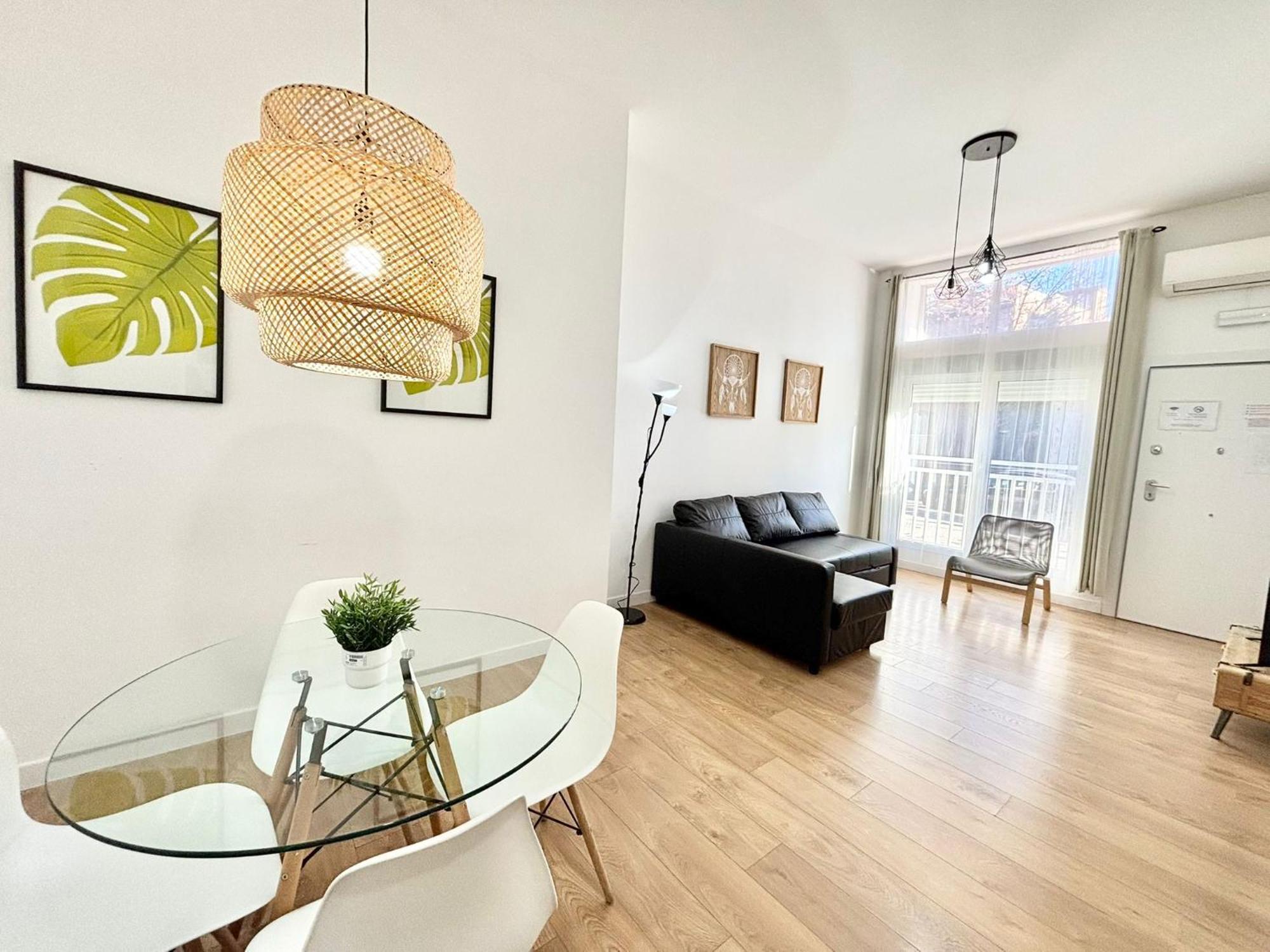 Appartamento Aluche Aparment A Madrid Esterno foto