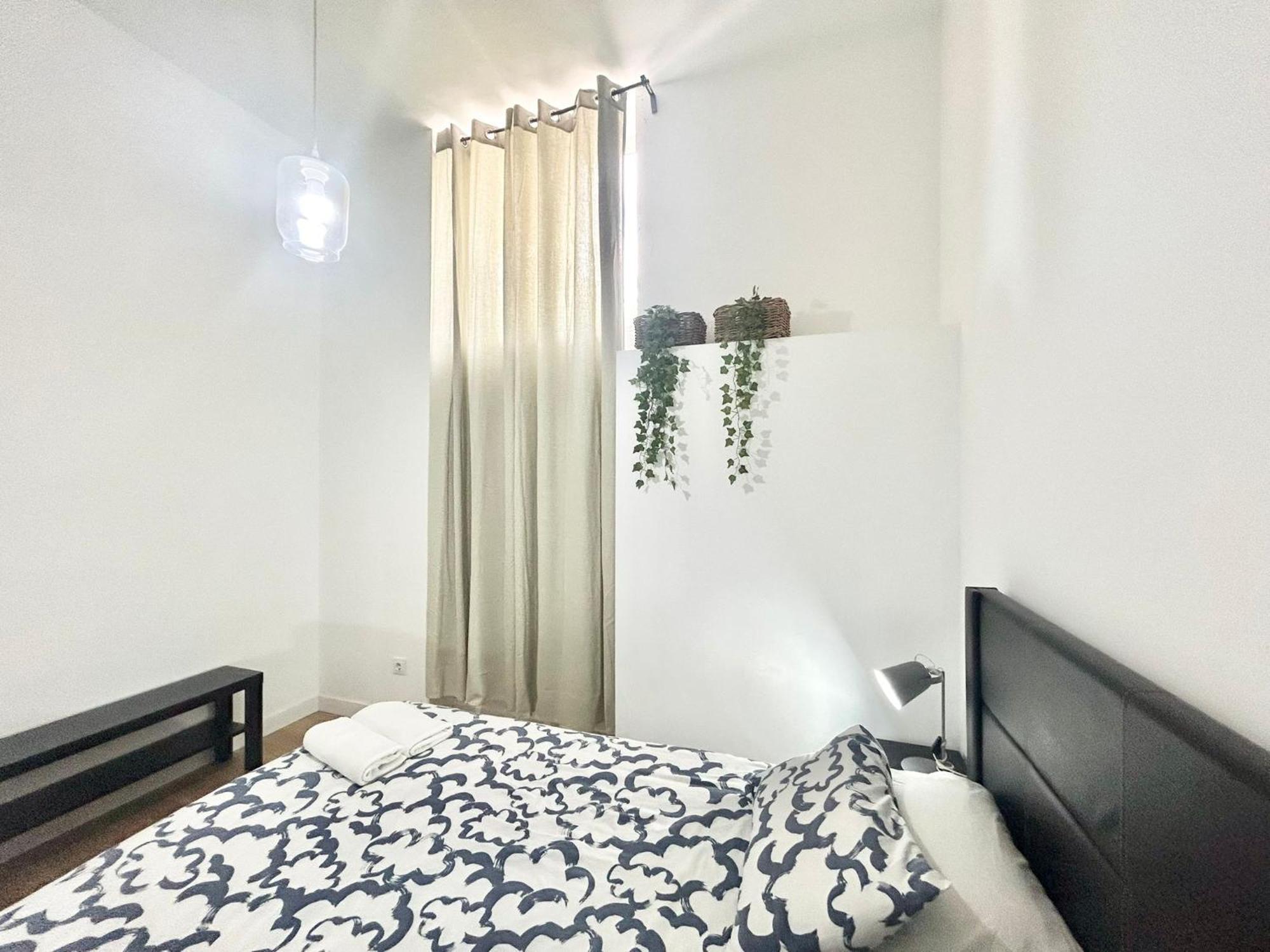 Appartamento Aluche Aparment A Madrid Esterno foto