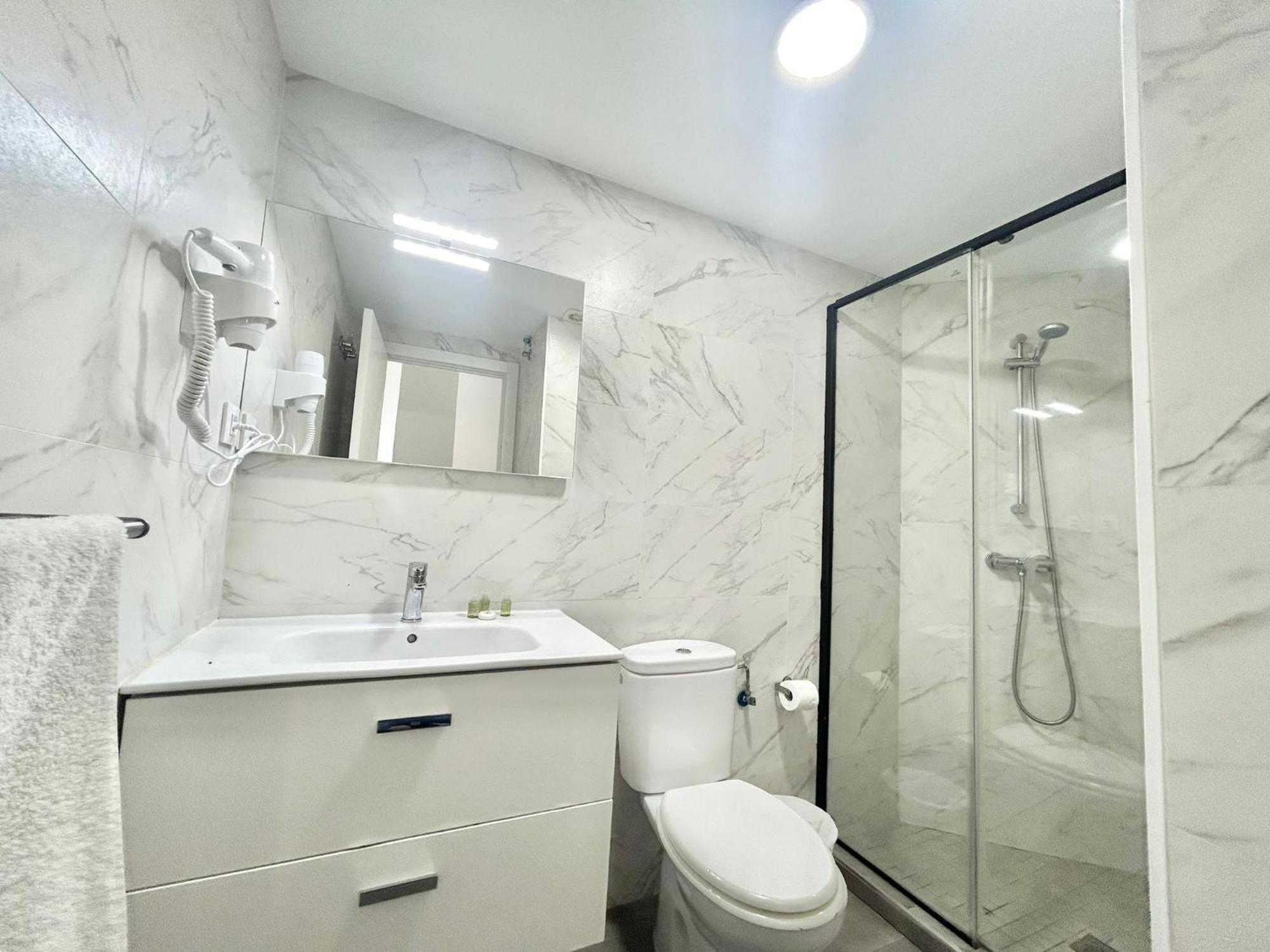 Appartamento Aluche Aparment A Madrid Esterno foto