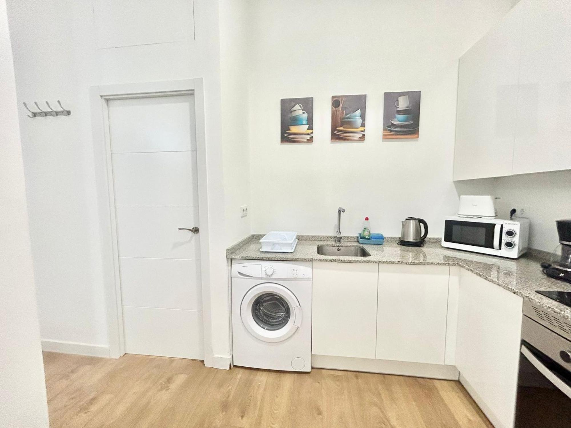 Appartamento Aluche Aparment A Madrid Esterno foto